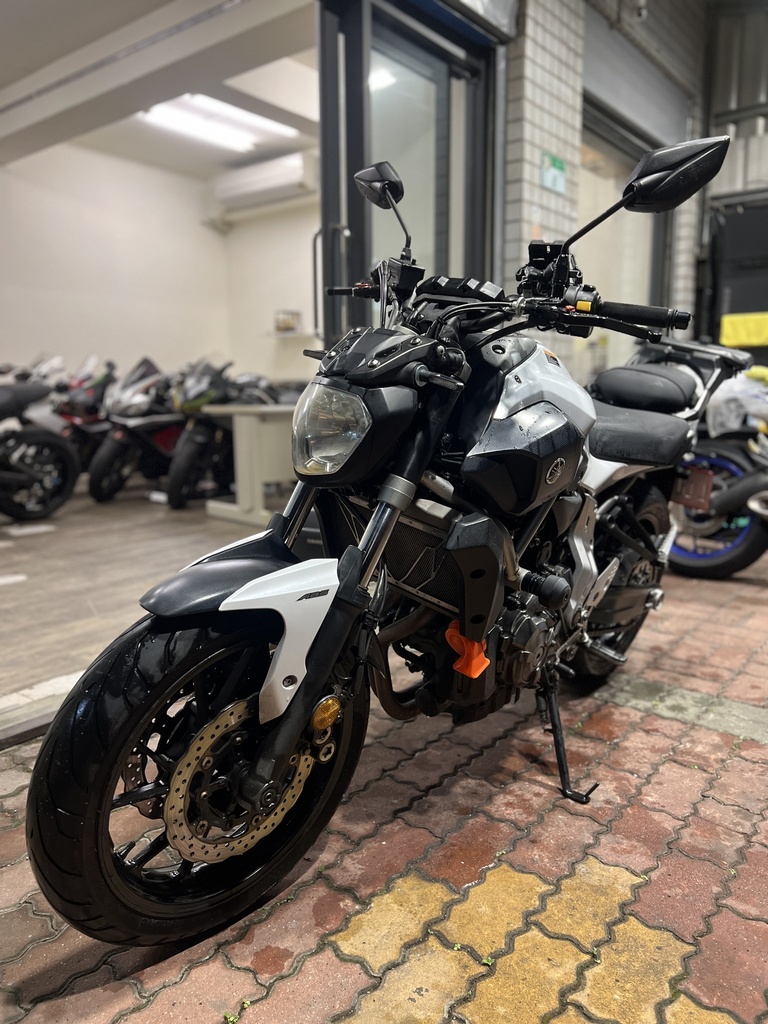 2015 YAMAHA MT07