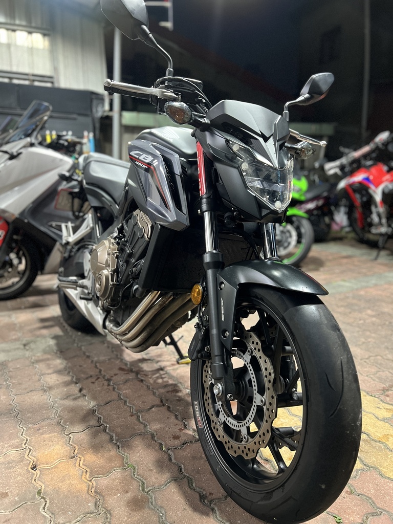 2018 HONDA CB650F